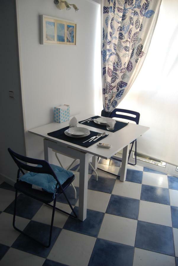 M3 904 Azul Mediterraneo Bonito Y Confortable Estudio *
